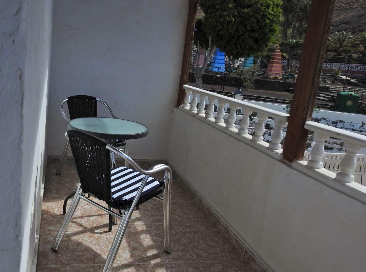 La Palmera1 Casa Al Primer Piso Con 2 Dormitorios - Two Bedroom House On The First Floor --- La Palmera 2 Casa En Planta Baja Con 1 Dormitorio, One Bedroom House On The Ground Floor Агаэте Экстерьер фото